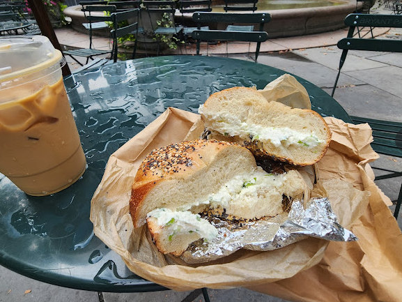 Best Bagel and Coffee